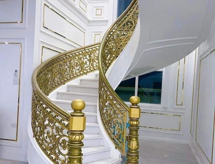 CẦU THANG NHÔM ĐÚC