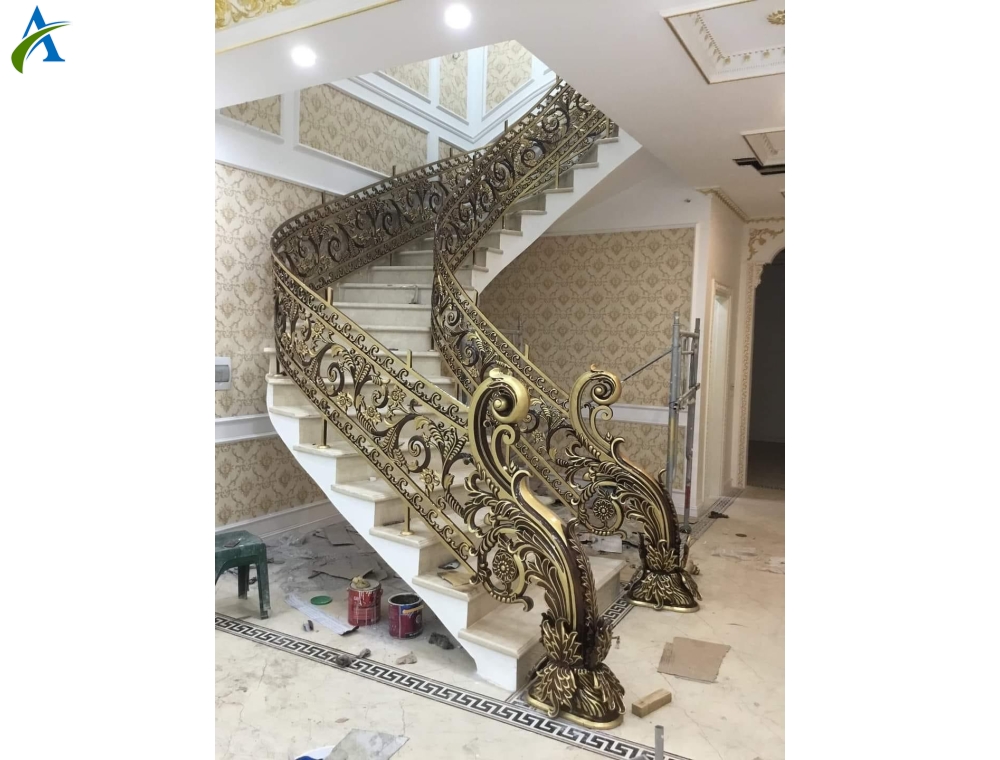 CẦU THANG NHÔM ĐÚC MẪU CT003